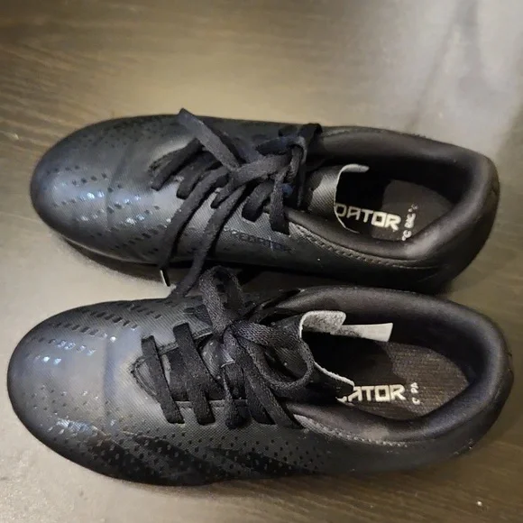 Adidas cleats - Picture 4 of 5